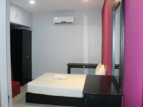 SPOT ON 90138 Hotel Elwarda Klcity