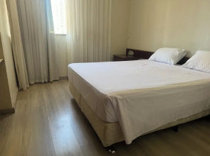 Apto Londrina Flat Hotel 704, 43 m2 , luxe, c jacuzzi