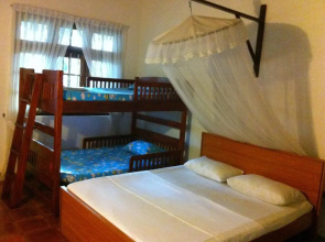 Little Paradise Tourist Guest House and Holiday Home