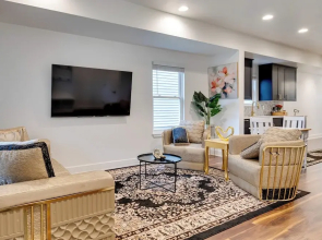 Central Indy Retreat In Walkable Location!