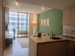 w Minimalist 1BR w Amazing View in Morros Eos