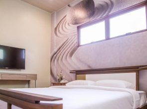 Zen Garden Hotel