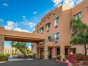 Fairfield Inn & Suites by Marriott Scottsdale Old Town