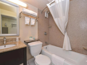 Quality Inn & Suites Montebello - Los Angeles