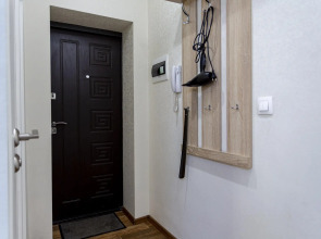 Апартаменты на проспекте Бардина