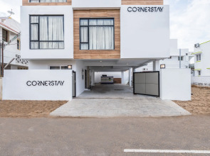 Treebo Premium Corner Stay