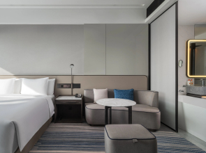 Crowne Plaza Xiamen Jimei by IHG