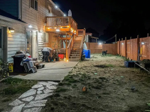 4 Mi to UO! Convenient Springfield Apt w/ Deck