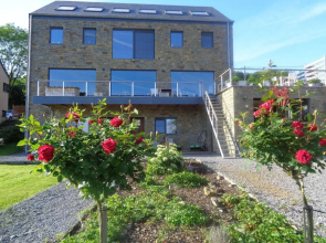 Luxurious Holiday Home in Heyd Durbuy with Sauna And Pool