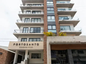 3 Adults or 2 Adults 2 Kids 1 Block From Ocean A Location