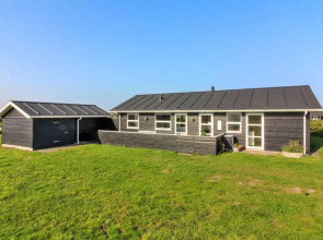 "Nyla" - 300m from the sea in NW Jutland