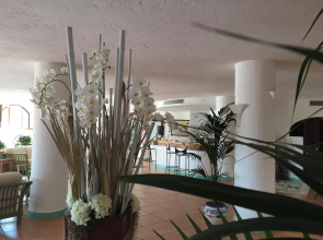 Hotel Punta Est