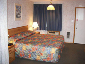 Sea Spray Motel