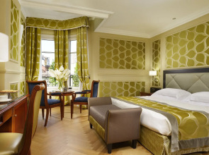 Grand Visconti Palace