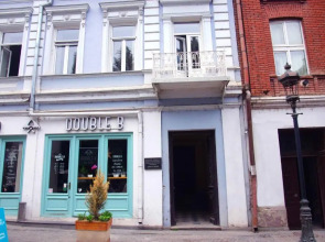 Apartment on Tabidze