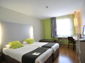 Travelodge BCN Cornella Fira