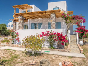 Faros Apartments