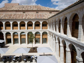 Parador De Alcala