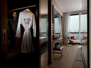 Paramount Hotel Dubai