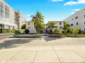 Pet-friendly Brickell Stay Near Beach & City