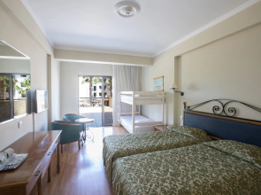 Tsokkos Gardens Hotel & Apartments