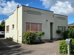 Central City Art Deco 2 Bedroom House