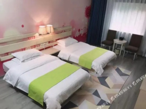 Lijing Holiday Hotel