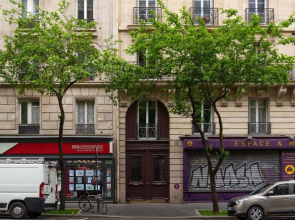 Typical Parisian Apartment Near "Le Palais des Glaces"