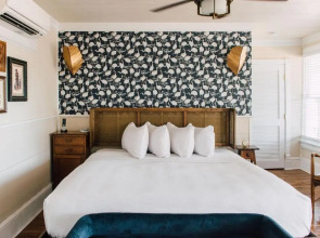 Gibson Inn