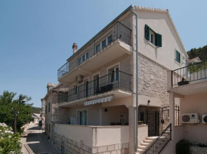 Awesome Home in Pucisca With 7 Bedrooms, Wifi and Outdoor Swimming Pool