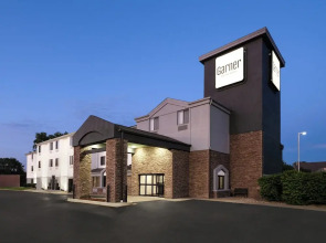 Garner Hotel Topeka West