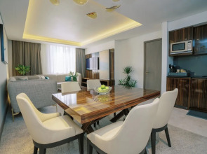 Отель Khalidia Palace Hotel Dubai