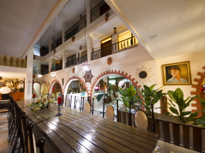 Ideal Villa Hotel