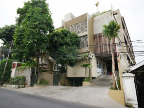 Airy Fatmawati Abdul Majid Raya 12 Jakarta