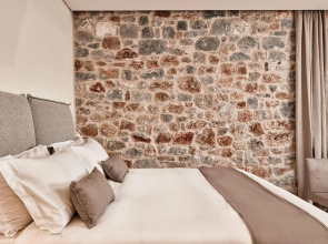 100 Rizes Seaside Resort - Small Luxury Hotels of The World