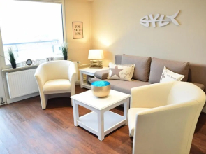 Schönes neues hochwertig renoviertes 2-Zimmer Appartement in der 4. Etage.