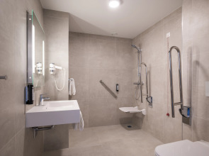 B&B HOTEL Antwerpen Centrum