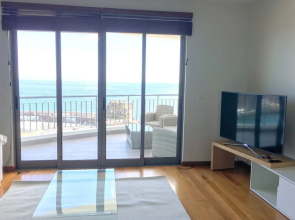 The SeaSide Apartment by MHM