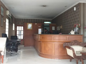 Intan Hotel by MyHome Hospitality
