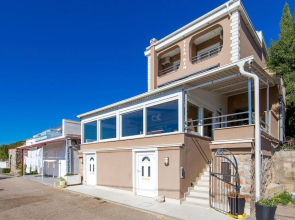 Awesome Home in Stinica With Sauna, Wifi and 6 Bedrooms