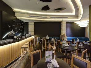 Raintree Rolla Hotel