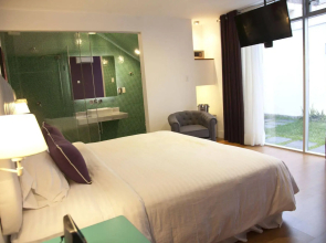 IFE Boutique Hotel