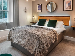 Windermere Central Hotel - Room 1