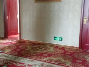 Qinghai Haibei Qilian Yinxiang Express Hotel