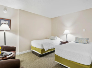 First Floor Standard Suite