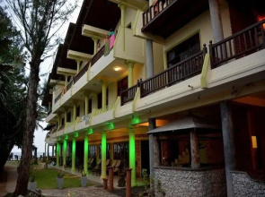 Time N Tide Beach Resort