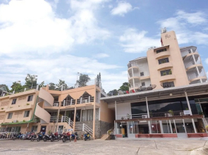 Royal Crown Hotel & Palm Spa Resort