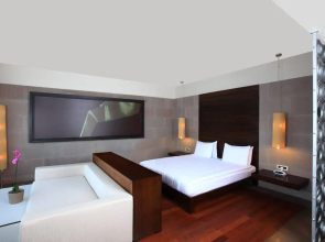 No 81 Hotel