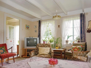 Beautiful Home in Vanse With 2 Bedrooms