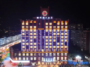 Lindu Hotel